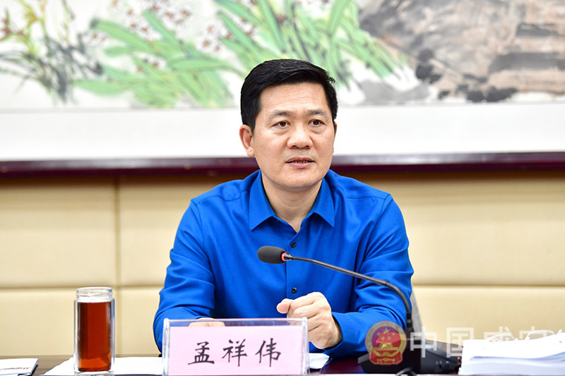 孟祥伟在市创建全国文明城市领导小组会议上强调:落实